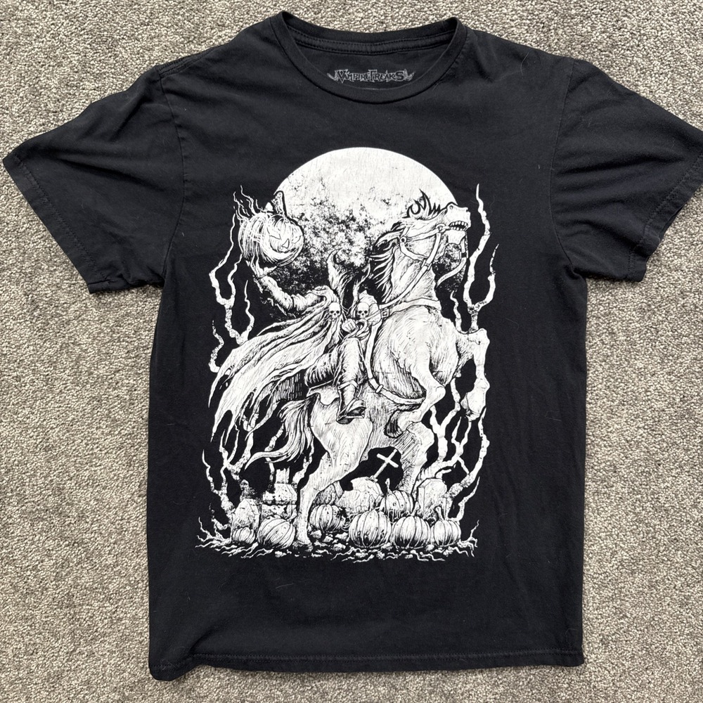 Mens S Vampire Freaks Crewneck T Shirt Headless Horseman Skeleton Short Sleeve